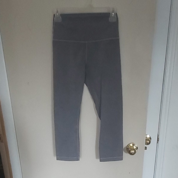 Lululemon washed luna wonder under crop - Picture 2 of 6